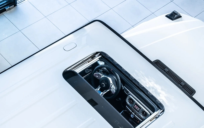 Mercedes-Benz Klasa G cena 799000 przebieg: 64000, rok produkcji 2018 z Łapy małe 781